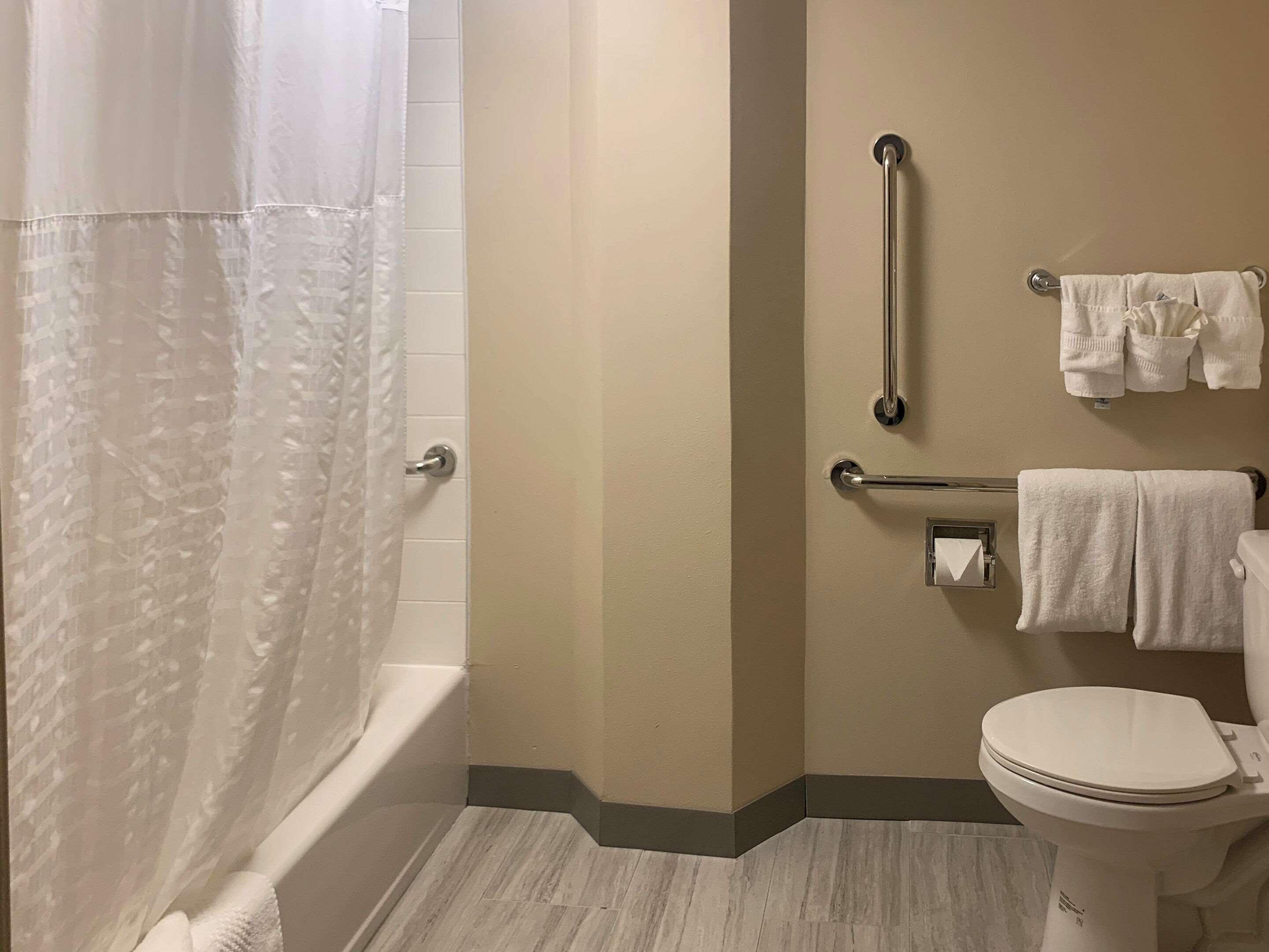 Days Inn By Wyndham Horsham Philadelphia Екстериор снимка