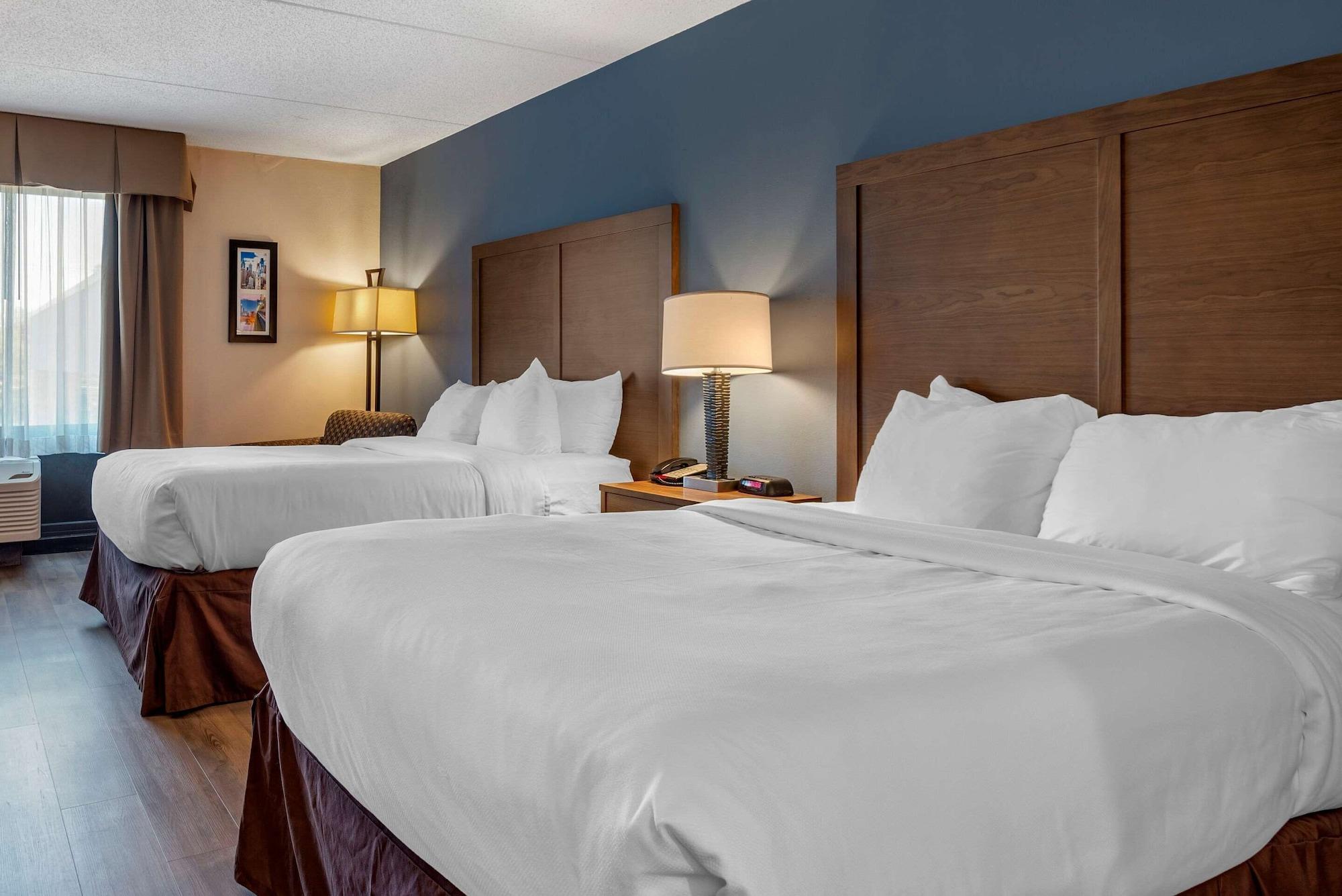 Days Inn By Wyndham Horsham Philadelphia Екстериор снимка