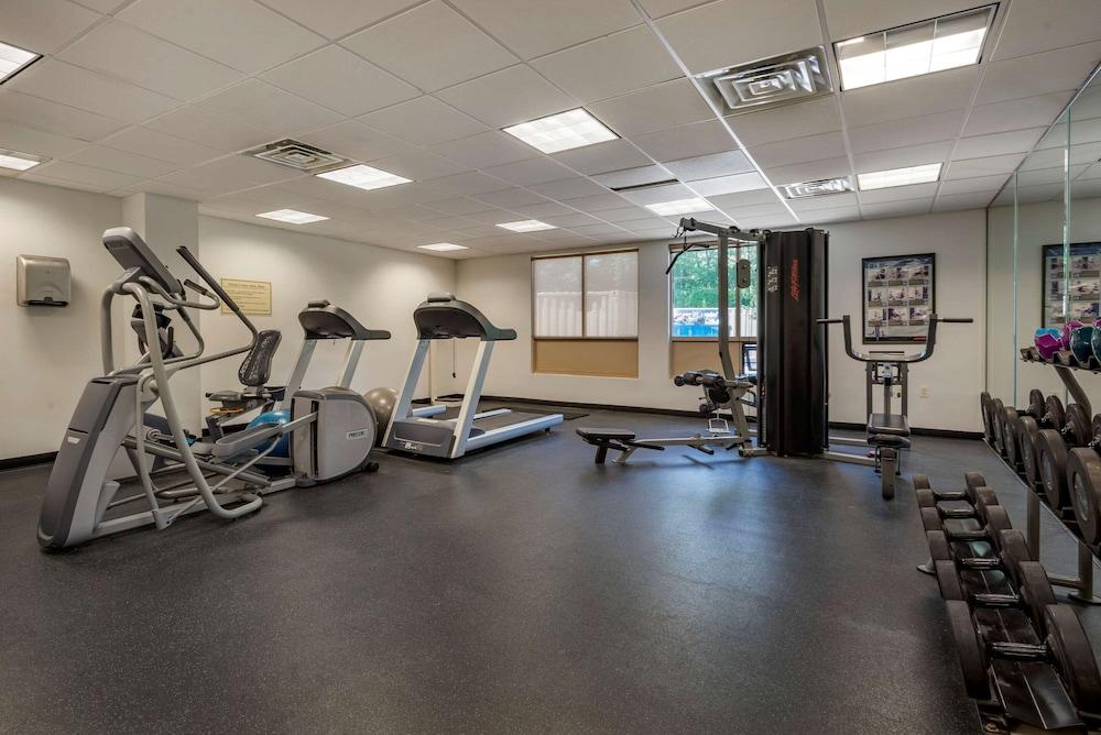 Days Inn By Wyndham Horsham Philadelphia Екстериор снимка