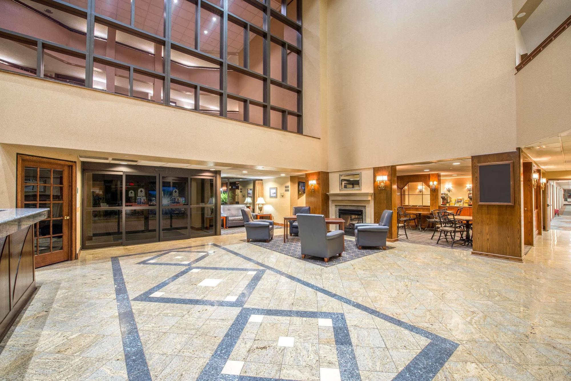 Days Inn By Wyndham Horsham Philadelphia Екстериор снимка